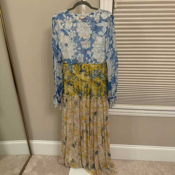 Rococo Sand Dress - Picture 10 of 11